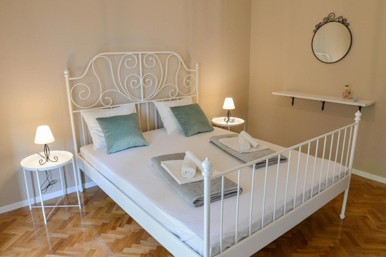 Apartman Maja Zara Esterno foto